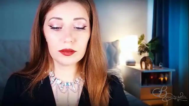 Image 7 of missbeverlymills Stream on Chaturbate on 12 days ago