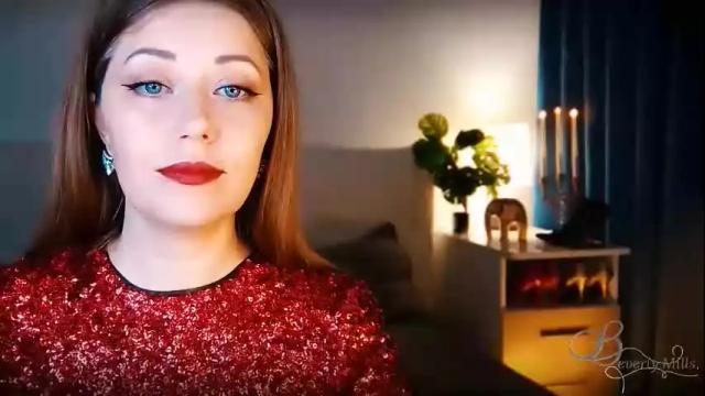 Image 7 of missbeverlymills Stream on Chaturbate on 11 days ago