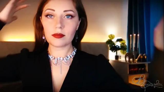 Image 4 of missbeverlymills Stream on Chaturbate on 5 days ago