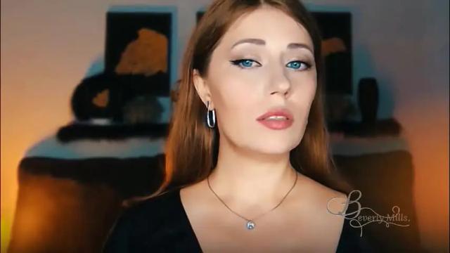 Image 10 of missbeverlymills Stream on Chaturbate on 4 months ago