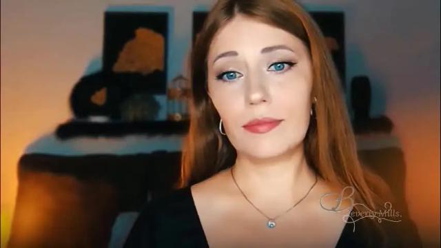 Image 4 of missbeverlymills Stream on Chaturbate on 4 months ago