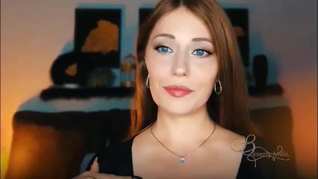 Image 7 of missbeverlymills Stream on Chaturbate on 4 months ago