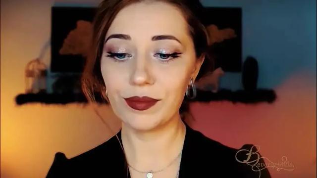 Image 2 of missbeverlymills Stream on Chaturbate on 1 month ago