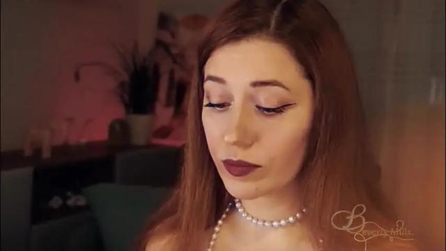 Image 6 of missbeverlymills Stream on Chaturbate on 2 days ago