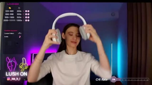 Image 3 of missbewitch1 Stream on Chaturbate on 19 months ago