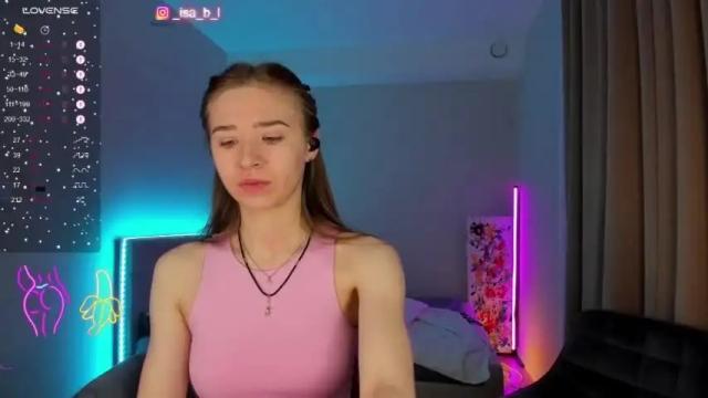 Image 8 of missbewitch1 Stream on Chaturbate on 16 months ago