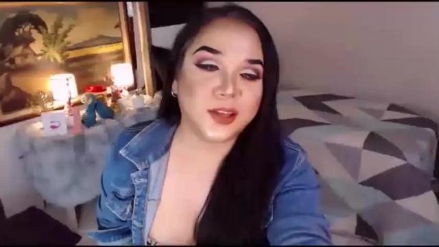 Image 12 of missbigcockxxx Stream on Chaturbate on 20 months ago