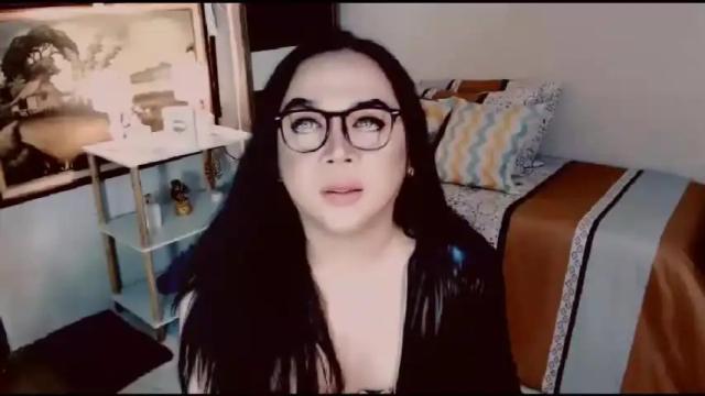 Image 12 of missbigcockxxx Stream on Chaturbate on 18 months ago
