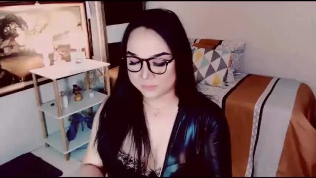 Image 4 of missbigcockxxx Stream on Chaturbate on 18 months ago