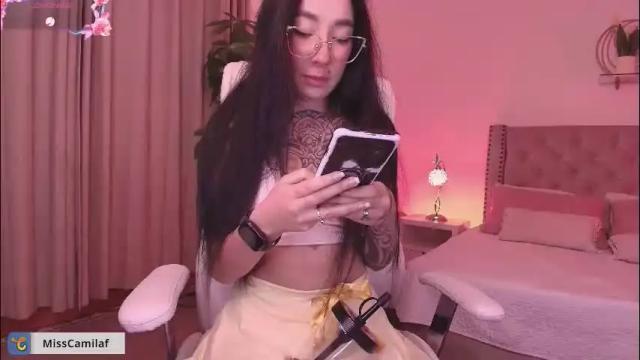 Image 8 of misscamilaf Stream on Chaturbate on 2 months ago