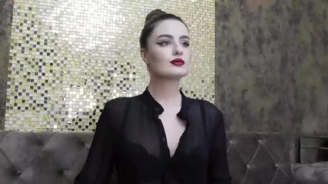 Image 7 of misscelinewest Stream on Chaturbate on 16 months ago