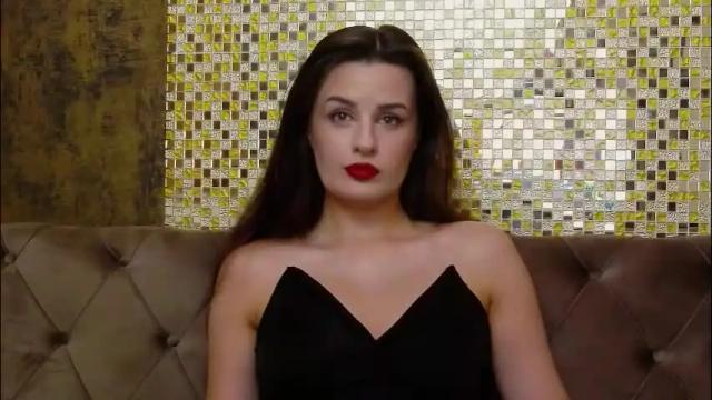 Image 2 of misscelinewest Stream on Chaturbate on 5 months ago