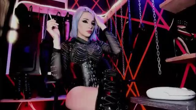 Image 2 of missdarklady Stream on Chaturbate on 1 month ago