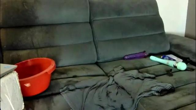 Image 11 of missdineslave Stream on Chaturbate on 2 months ago