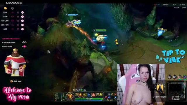 Image 6 of missdollmaid Stream on Chaturbate on 19 months ago