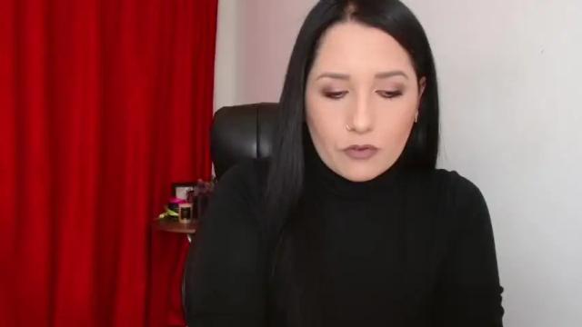 Image 2 of missdyaa Stream on Chaturbate on 14 months ago