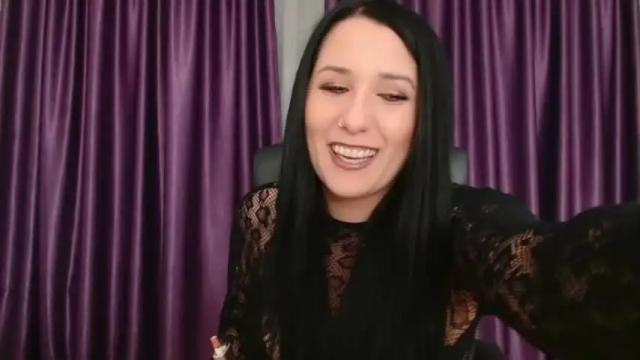 Image 4 of missdyaa Stream on Chaturbate on 13 months ago