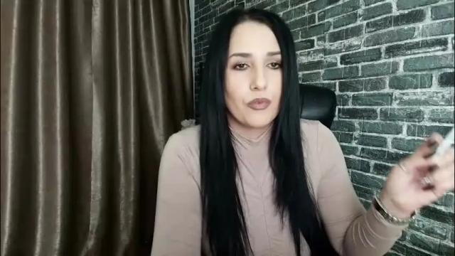 Image 2 of missdyaa Stream on Chaturbate on 1 month ago