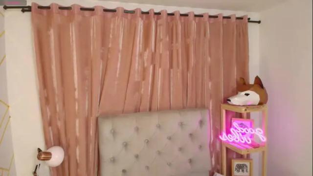 Image 4 of misselektra__ Stream on Chaturbate on 1 month ago