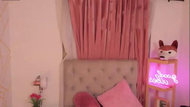 Image 7 of misselektra__ Stream on Chaturbate on 1 month ago