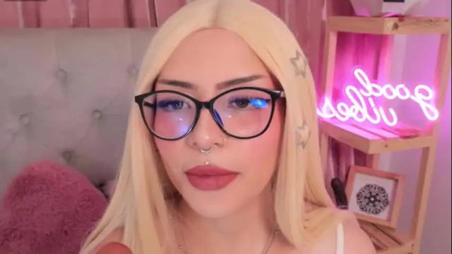 Thumbnail 1, misselektra__'s Stream at Chaturbate, 22 days ago