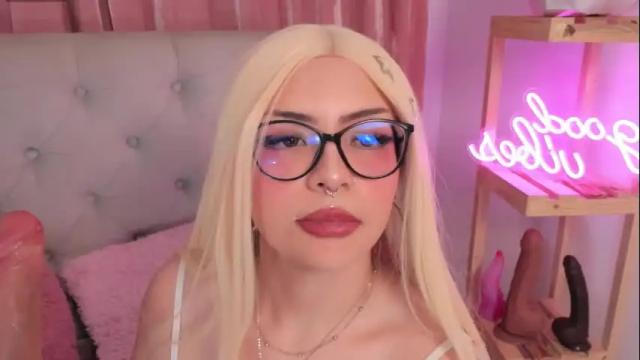 Image 6 of misselektra__ Stream on Chaturbate on 24 days ago