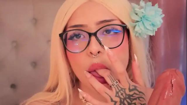 Image 8 of misselektra__ Stream on Chaturbate on 2 days ago