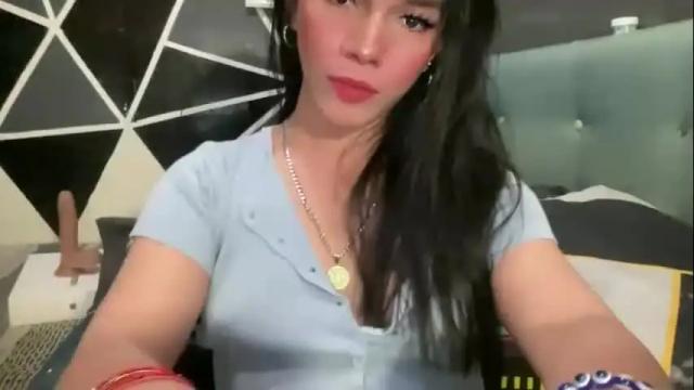 Image 3 of misselliefayexxx Stream on Chaturbate on 1 month ago