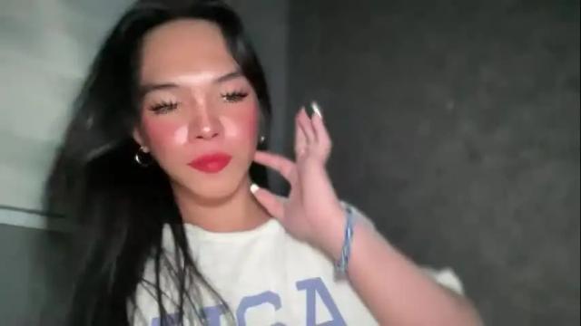 Image 10 of misselliefayexxx Stream on Chaturbate on 1 month ago