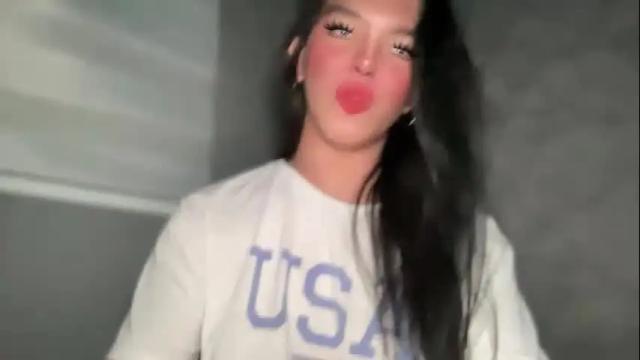 Image 8 of misselliefayexxx Stream on Chaturbate on 1 month ago