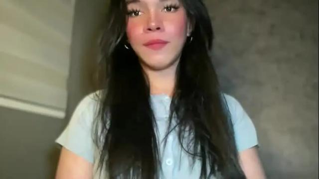 Image 2 of misselliefayexxx Stream on Chaturbate on 1 month ago