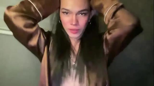 Image 12 of misselliefayexxx Stream on Chaturbate on 13 days ago