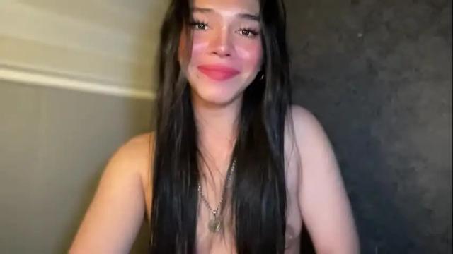 Image 8 of misselliefayexxx Stream on Chaturbate on 13 days ago