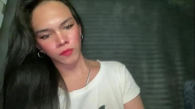 Image 12 of misselliefayexxx Stream on Chaturbate on 4 months ago