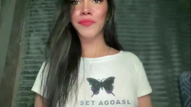 Image 4 of misselliefayexxx Stream on Chaturbate on 4 months ago