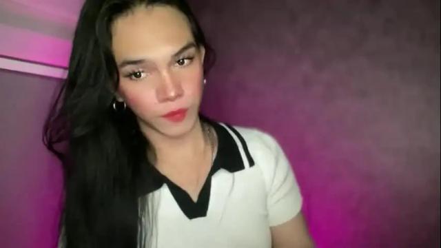 Image 10 of misselliefayexxx Stream on Chaturbate on 3 months ago