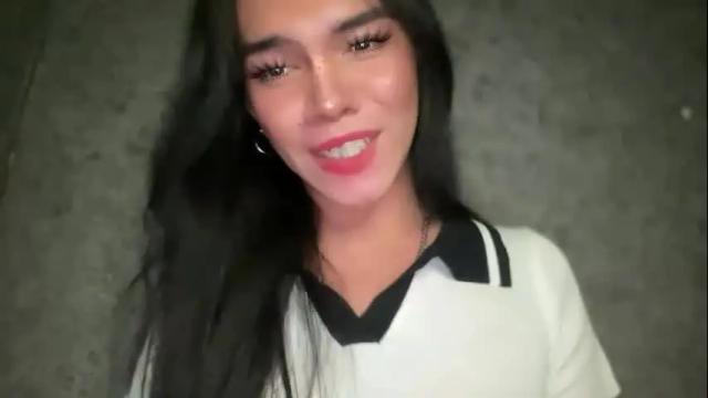 Image 12 of misselliefayexxx Stream on Chaturbate on 3 months ago