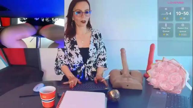 Image 11 of missellien Stream on Chaturbate on 3 months ago