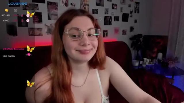 Image 6 of missellys Stream on Chaturbate on 13 months ago