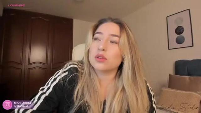 Image 10 of missgabii Stream on Chaturbate on 23 months ago