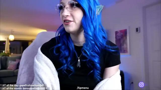 Image 2 of misshowl Stream on Chaturbate on 13 months ago