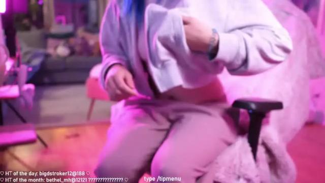 Image 6 of misshowl Stream on Chaturbate on 11 days ago