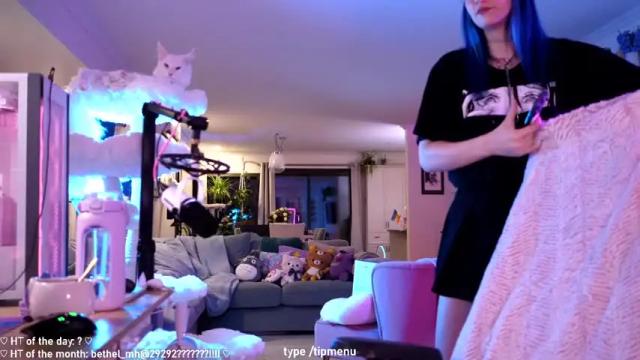 Image 10 of misshowl Stream on Chaturbate on 1 month ago