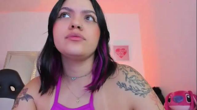 Image 8 of misshuntt3rs Stream on Chaturbate on 11 days ago