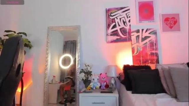 Thumbnail 1, misshuntt3rs's Stream at Chaturbate, 1 month ago