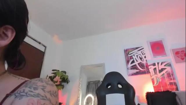 Thumbnail 1, misshuntt3rs's Stream at Chaturbate, 19 days ago