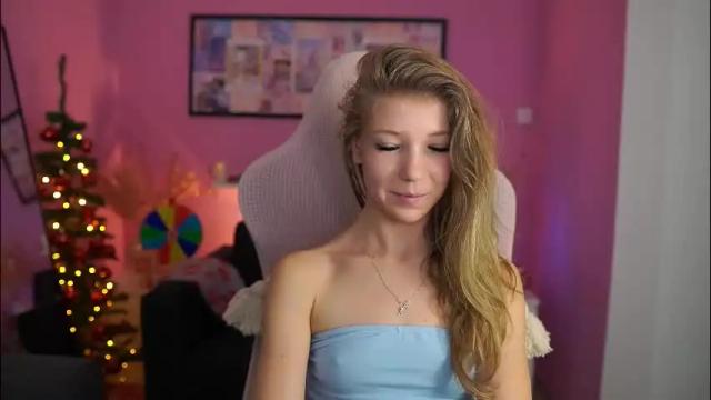 Image 4 of missicute18 Stream on Chaturbate on 1 month ago