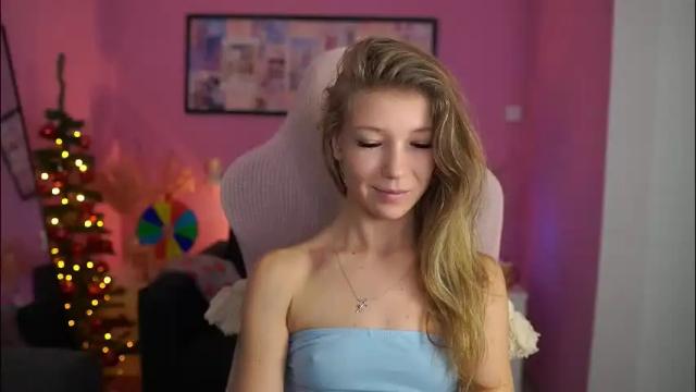 Image 6 of missicute18 Stream on Chaturbate on 1 month ago