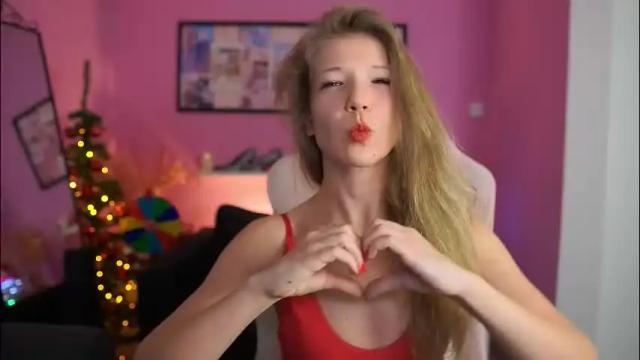 Image 3 of missicute18 Stream on Chaturbate on 14 days ago