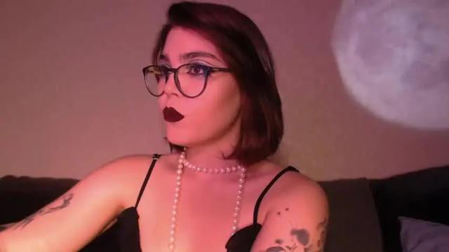 Image 11 of missjanevelvet Stream on Chaturbate on 20 months ago